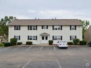 Building Photo - 573 Irving Wick Dr E