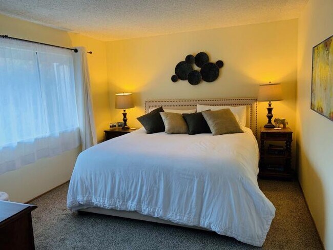 Foto del edificio - 2 bedroom in Napa CA 94558