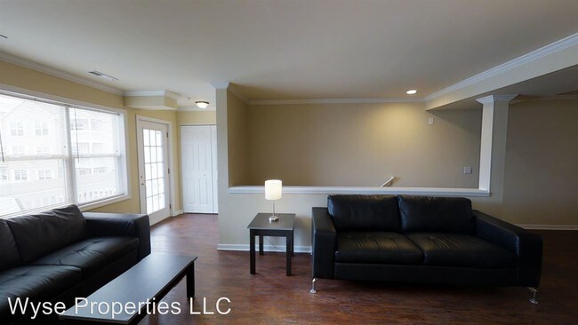 Foto del edificio - 2213 Sweet Home Rd