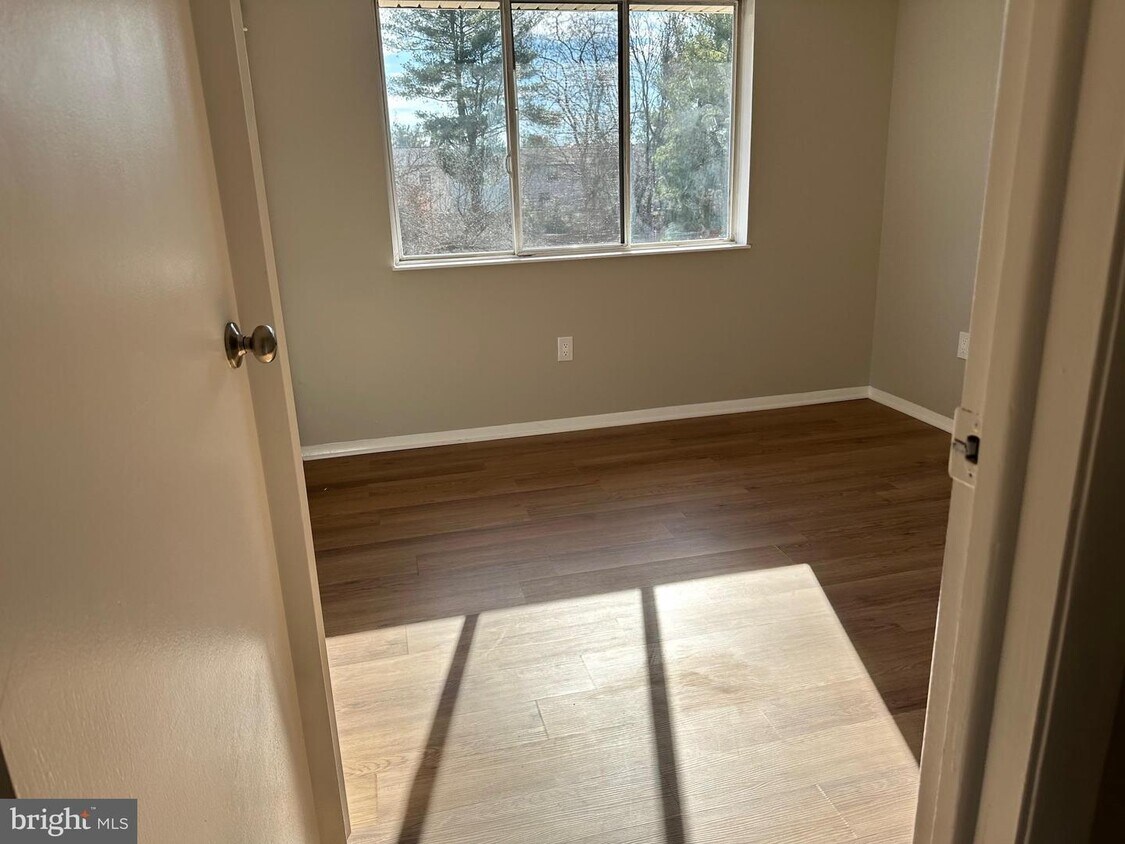 12417 Hickory Tree Way Unit 231, Germantown, MD 20874 Apartment for