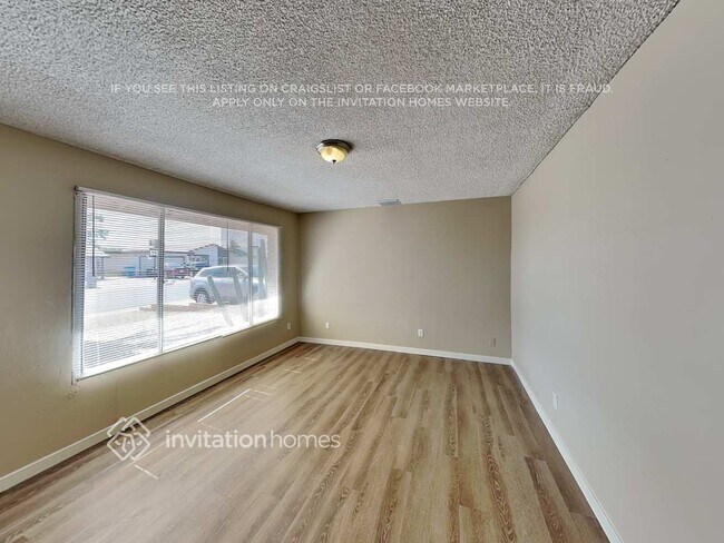 Building Photo - 3844 W Acapulco Ln