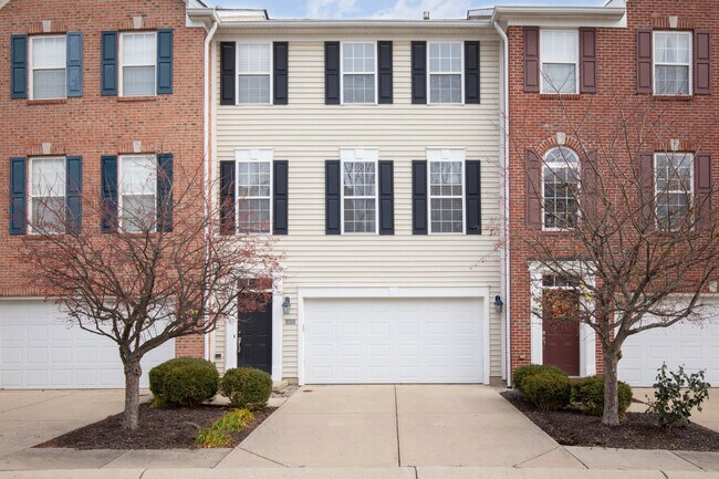 Building Photo - 9435 Tanhurst Dr