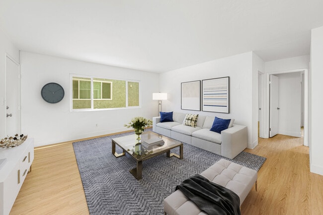 Building Photo - Granada Terrace Apartments