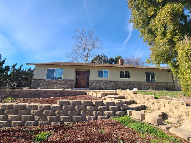 Building Photo - 424 Glenwood Pl