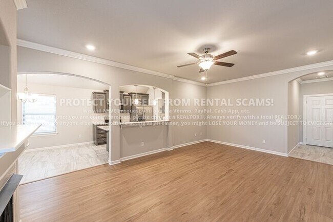 Foto del edificio - 4462 W Newton Ave