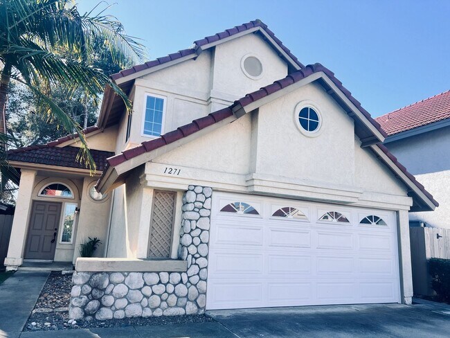Foto del edificio - West San Marcos Three Bedroom Two 1/2 Bathroom for Rent