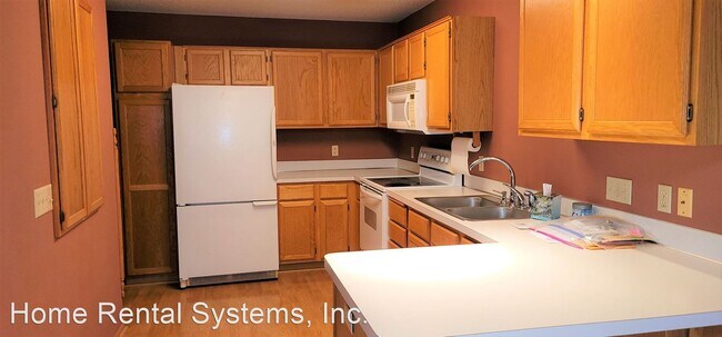 Building Photo - 4867 Helena Ln N