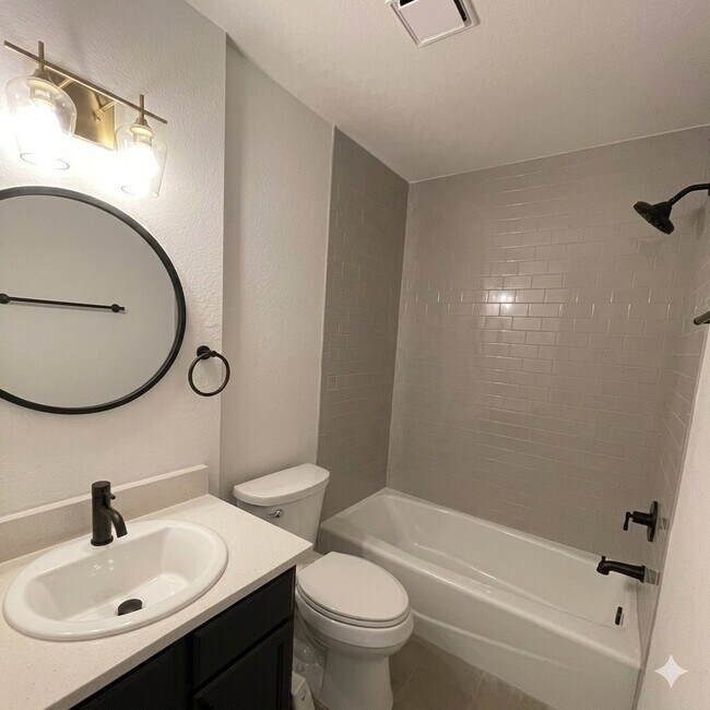 Foto del edificio - 2100 Rosemary Ln