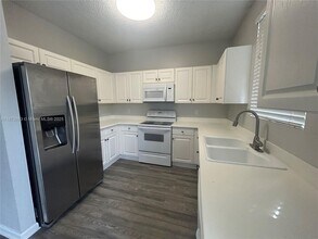 Building Photo - 4752 NW 59th Manor