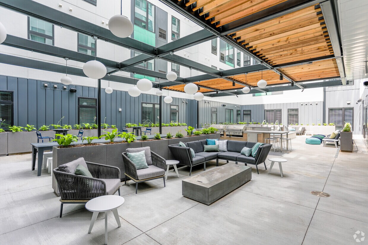 Student Housing Dinkytown Apartments Minneapolis, MN