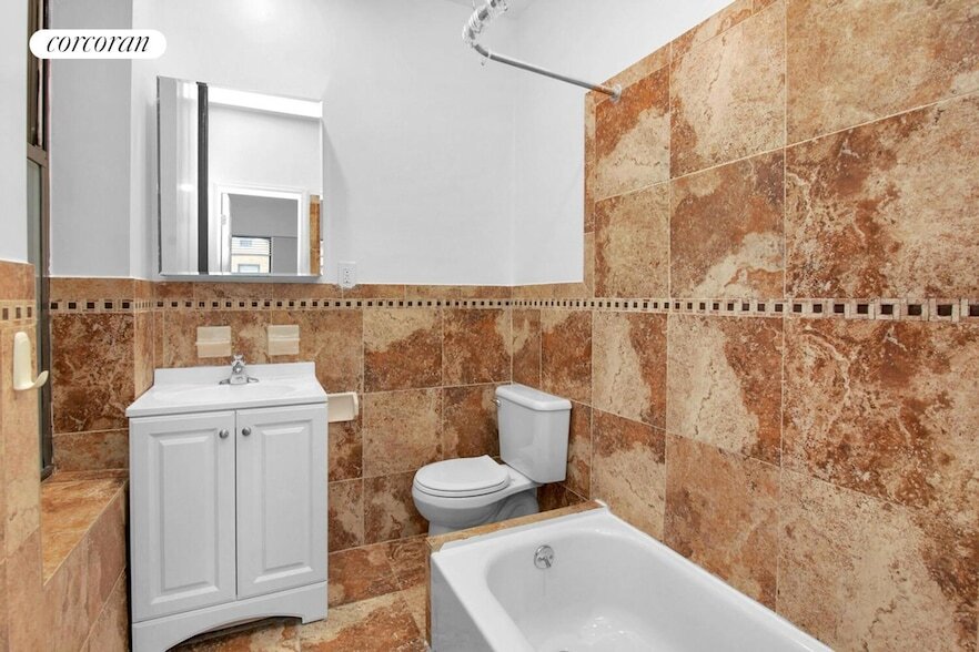 Foto del edificio - 315 E 89th St
