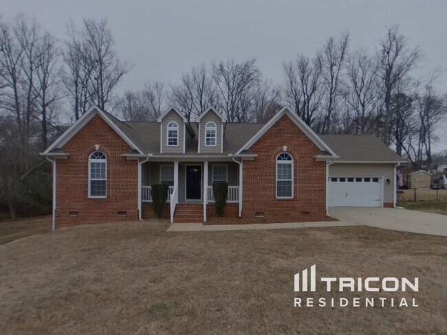 Building Photo - 618 Mountainbrook Drive Boiling Springs SC