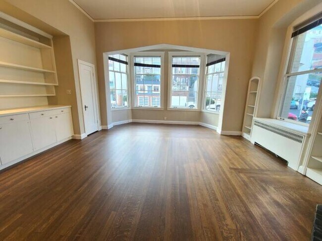 Building Photo - 1 bedroom in San Francisco CA 94123