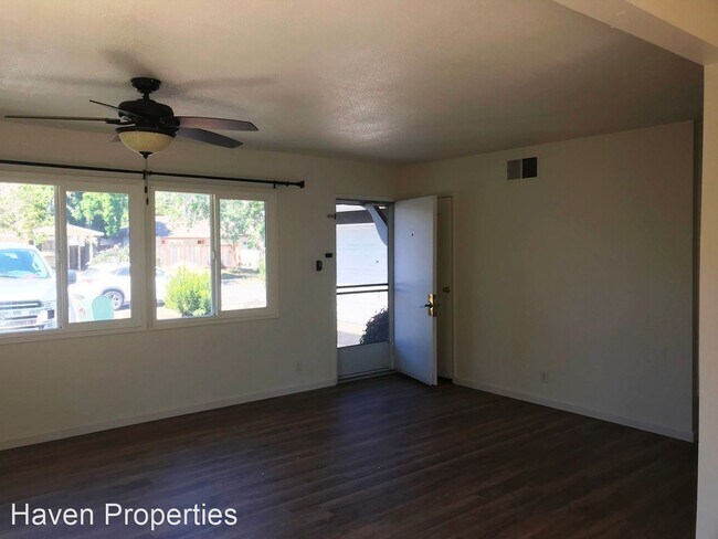 Foto del edificio - 3 br, 1.5 bath House - 1860 Pinecove Dr.