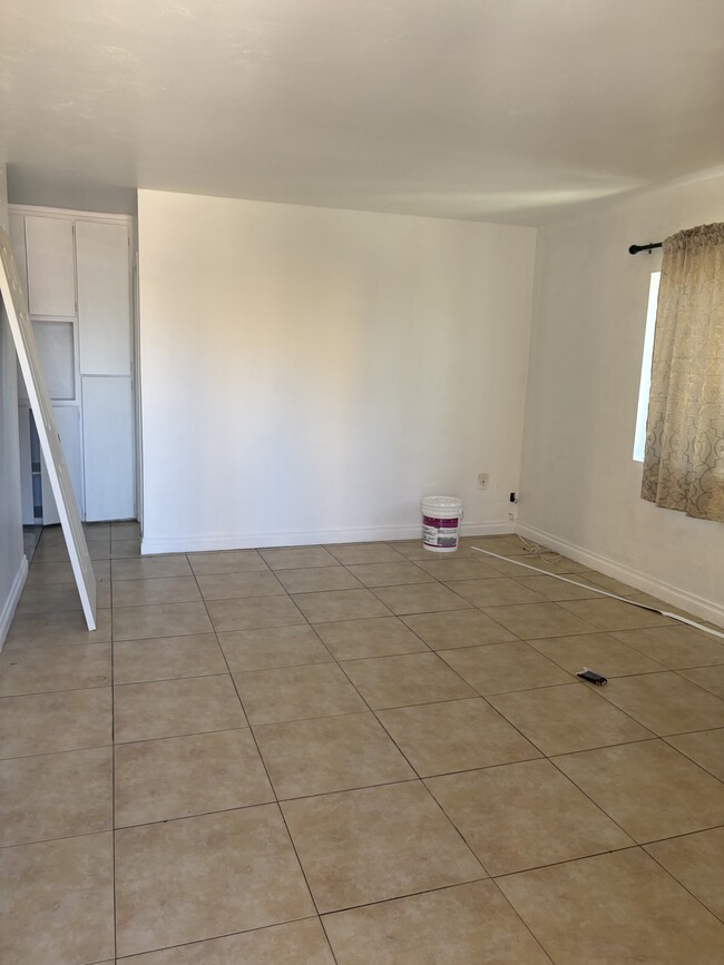 Building Photo - 5071 Sterling Ct