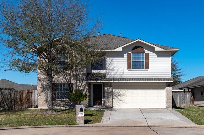 Foto del edificio - 7930 Longshire Ln