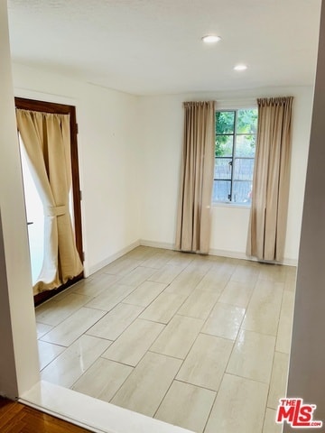 Foto del edificio - 5803 Irvine Ave