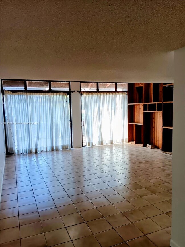 Foto del edificio - 11209 NW 15th Pl