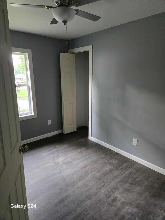 Building Photo - 408 Nicholson Dr