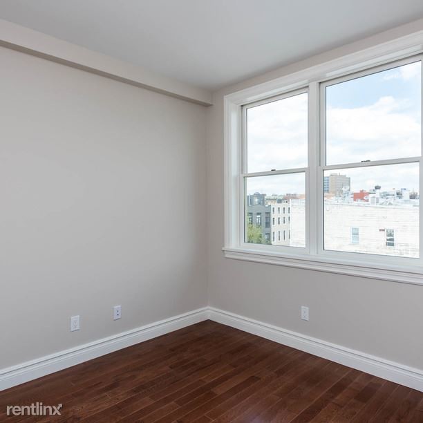 Foto del edificio - 439 Knickerbocker Ave