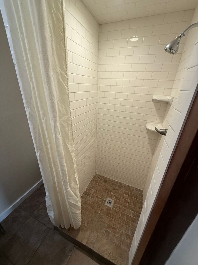 Foto del edificio - 412 8th St