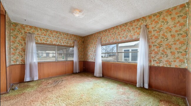 Espacio vital - 109 Hollywood St