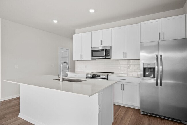 Foto del edificio - Move-in Specials Available! Beautiful New Construction!