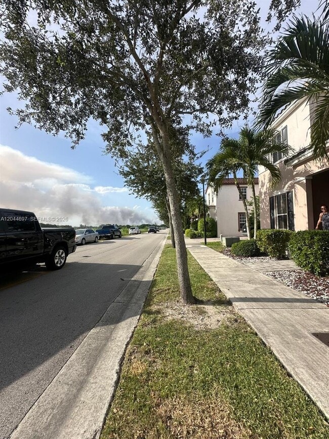 Building Photo - 9283 SW 172nd Ave