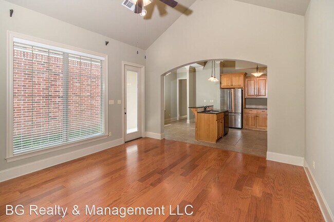 Foto del edificio - 2 br, 2 bath House - 208 Chimney Rock Blvd
