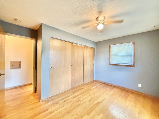 Foto del edificio - 625 Vera Ct