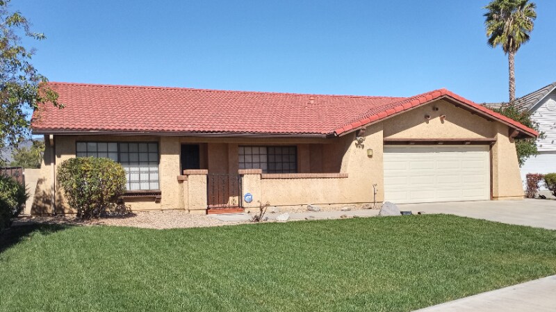 Building Photo - 42310 Santee Ct
