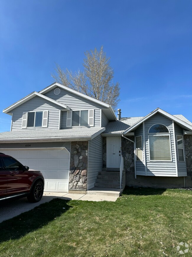 Paramount Park Apartments under 400 Kearns, UT 1 Rentals