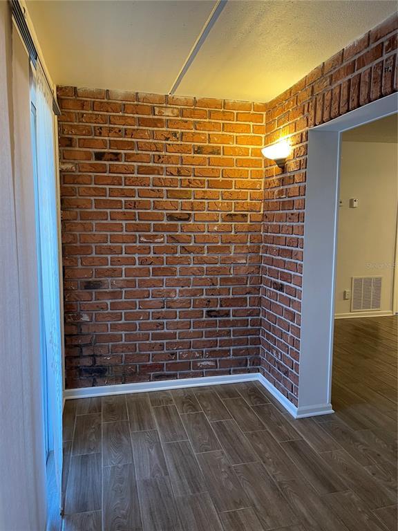 Foto del edificio - 1303 83rd Ave N