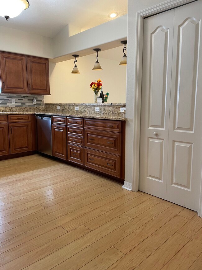 Foto del edificio - 3319 W Marcum St