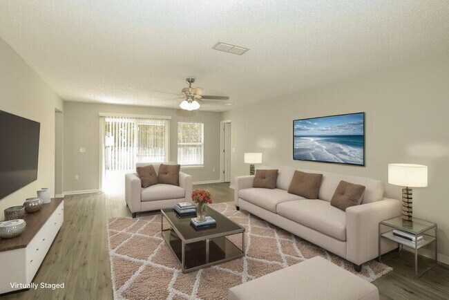 Foto del edificio - 13517 Ashford Wood Ct E