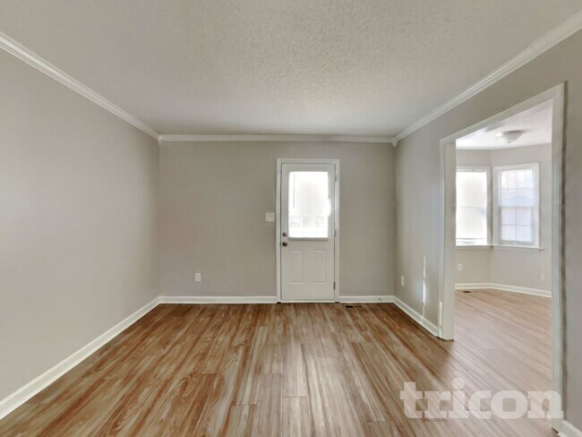 Foto del edificio - 104 Roundtree Ct