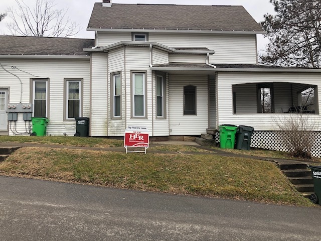 Foto principal - 381 Uhl St