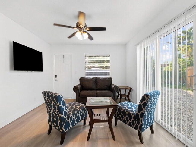Foto del edificio - 321 SW 14th St