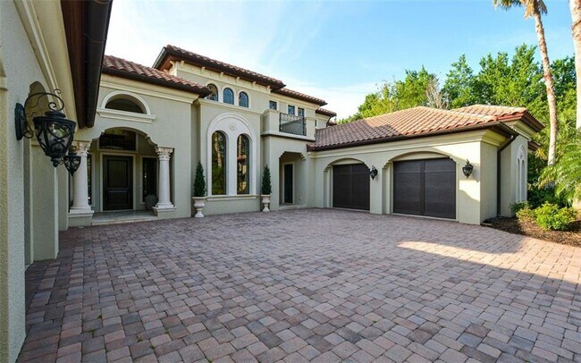 Building Photo - 4009 Founders Club Dr