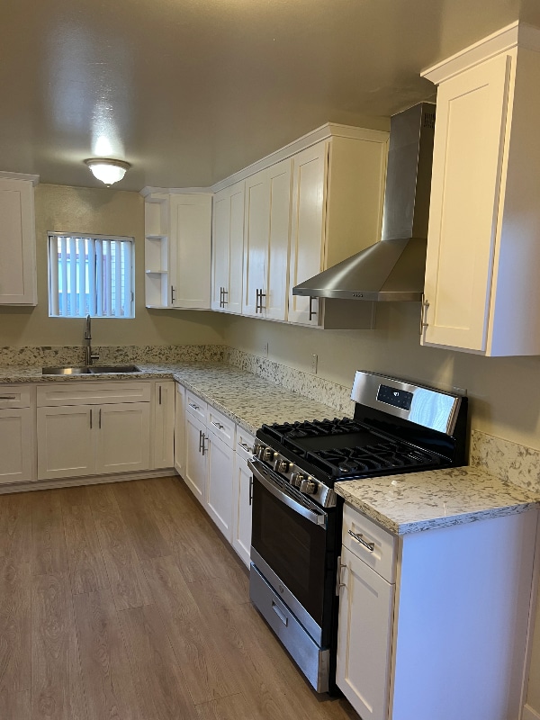 Primary Photo - 1620 1/2 W 219th St