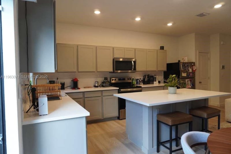 Photo - 385 NW 9th St (Pompano Beach, FL)