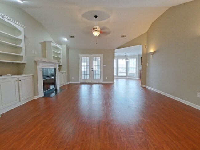 Building Photo - Pet Friendly Ranch Home in Grovetown, Georgia