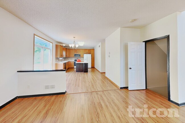 Foto del edificio - 2405 Stonecrest Path NW