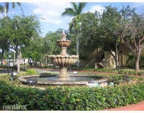 Foto del edificio - 2445 SW 18th Ter