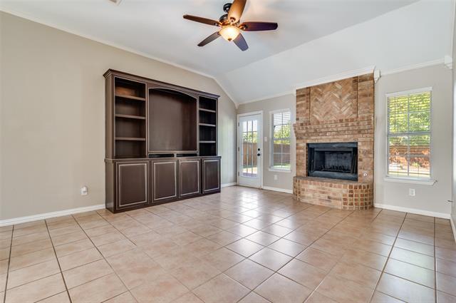 Building Photo - 3316 N Bell Ave