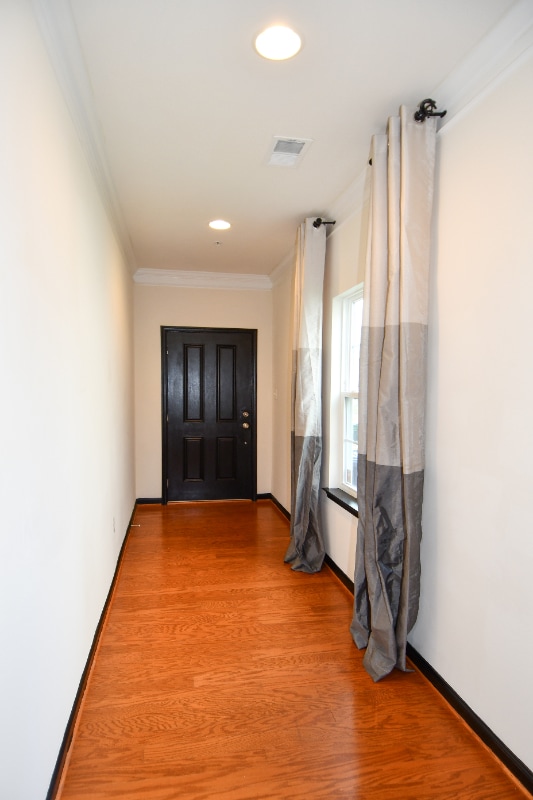 Building Photo - 4230 Winding Waters Terrace