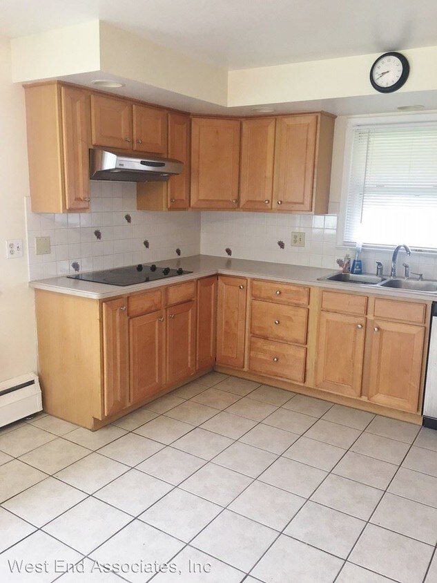 Building Photo - 3 br, 1.5 bath House - 2116 Covington Ave.