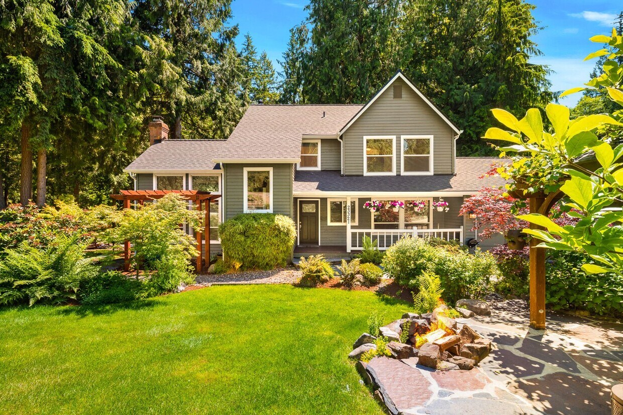 23321 NE 71st St, Redmond, WA 98053 House Rental in Redmond, WA