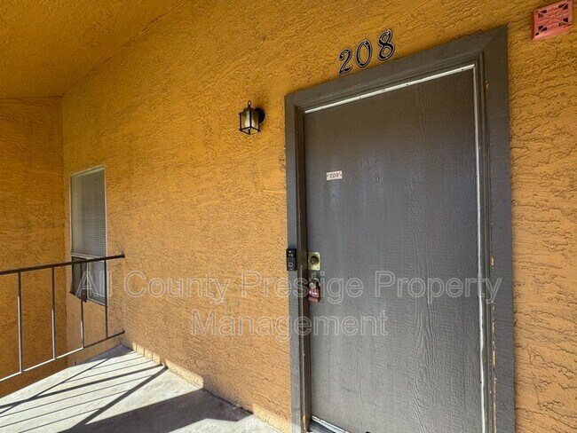 Foto del edificio - 1831 W Mulberry Dr