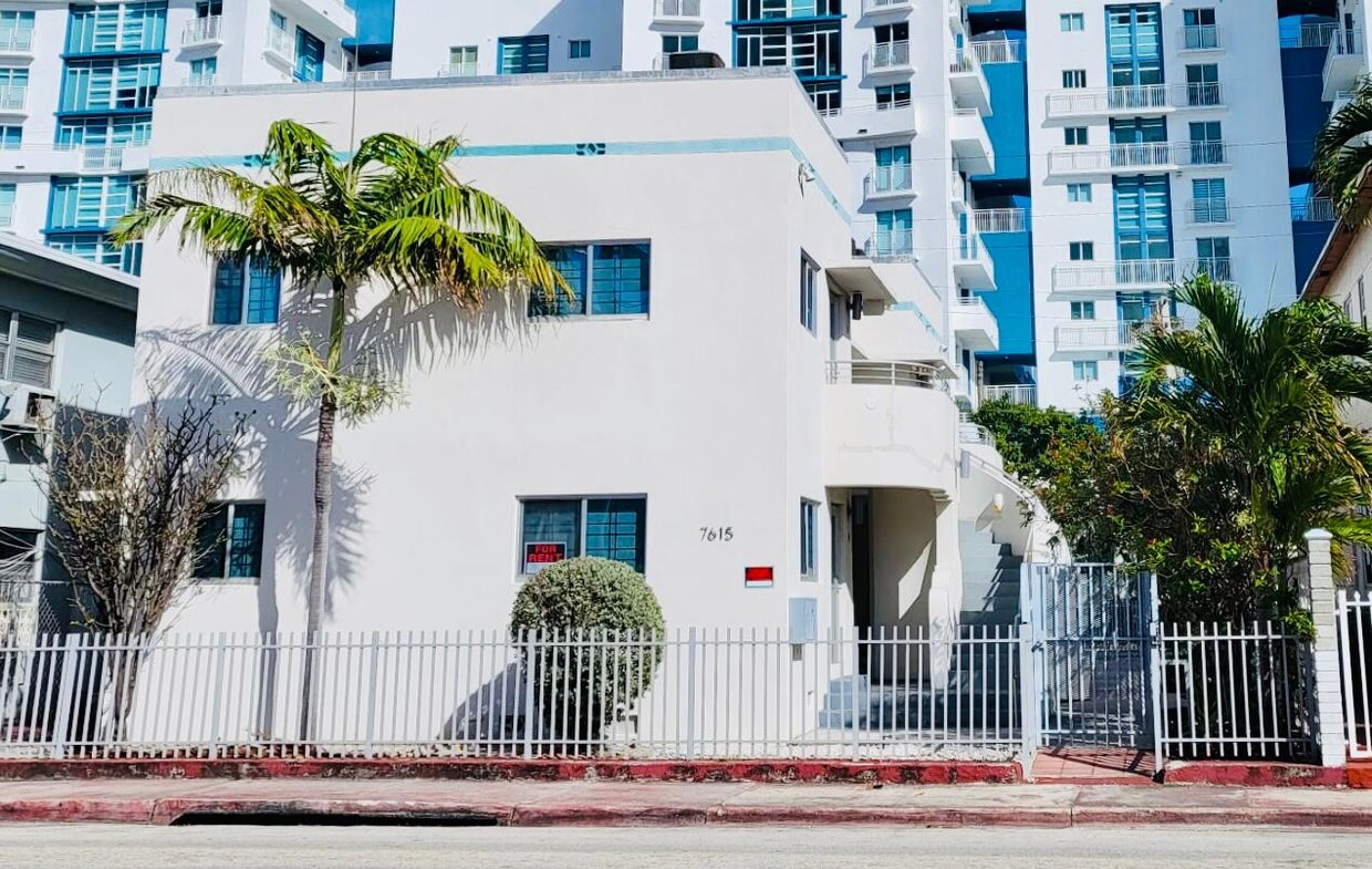 Front of the building - 7615 Harding Ave